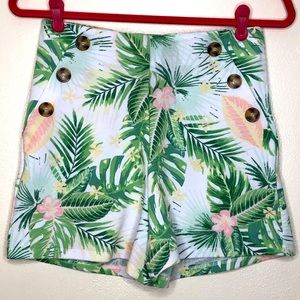 Derek Heart Tropical Print High Waist Short With Button Accent Juniors Medium